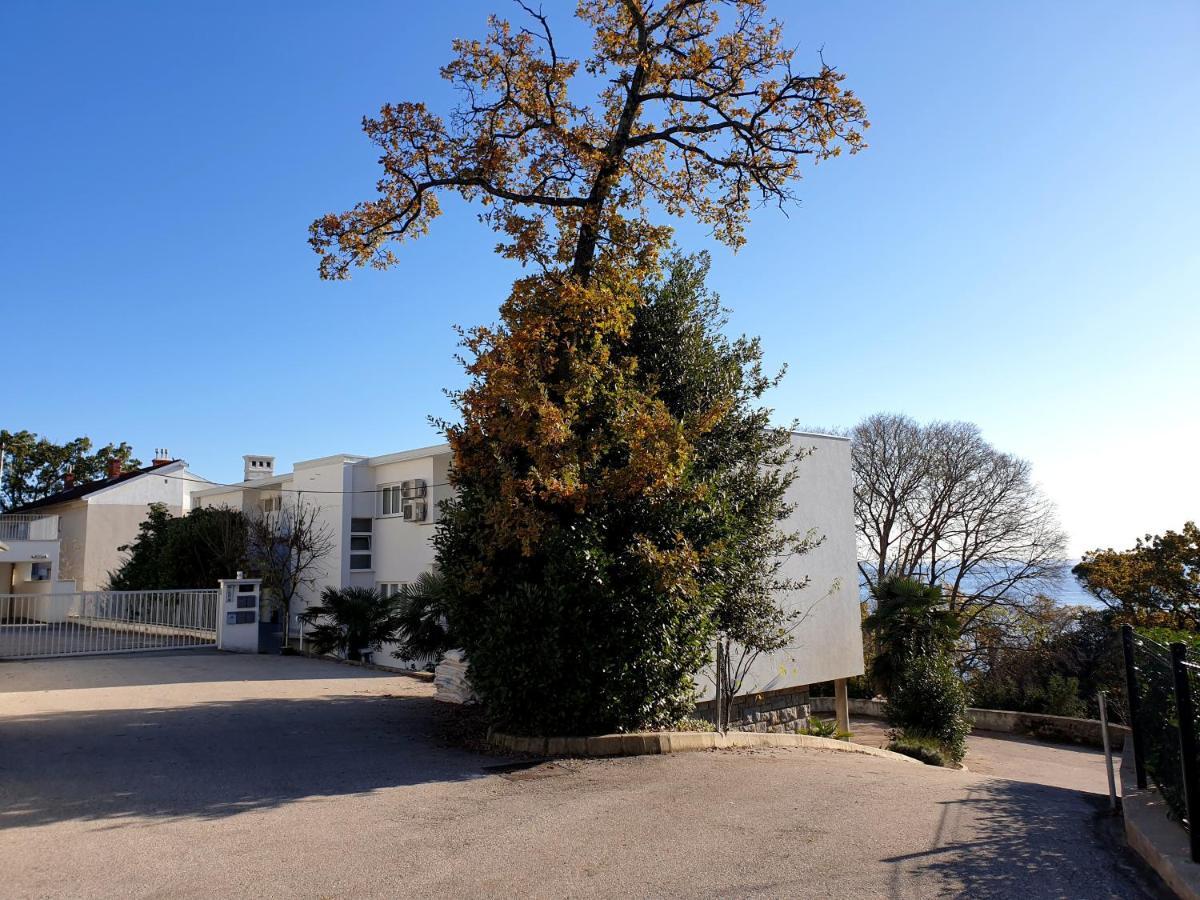 Apartment Kantrida-Near The Beach Rijeka Exterior foto